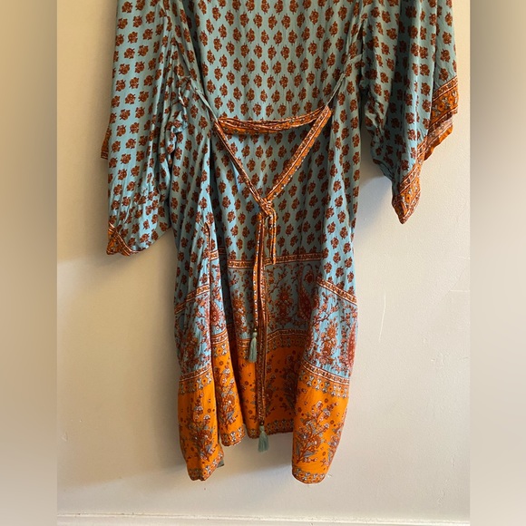 Blue and Orange Patterned Kimono - Picture 5 of 5